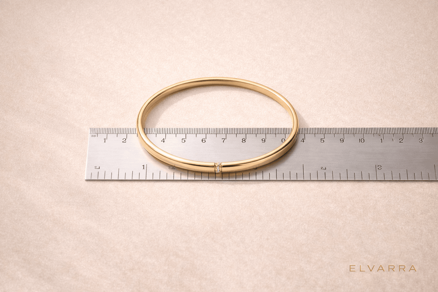 Step 1: Place bangle on a ruler