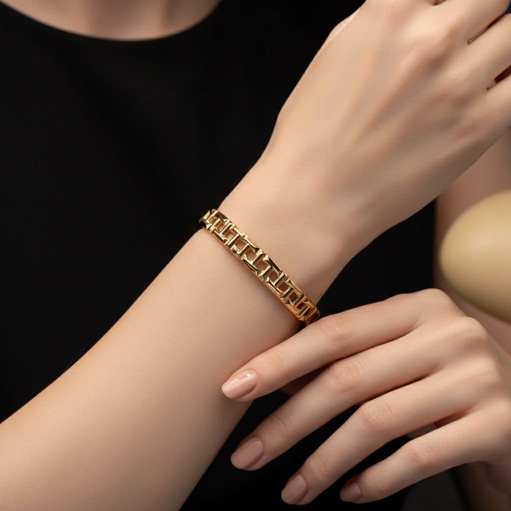 Elvarra Elegant Gold Steel Bracelet Size 2.8'
